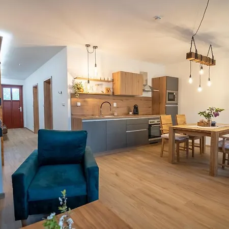 Pernek 4* Horní Planá
