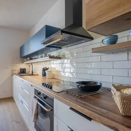 Pernek Apart-hotel 4*