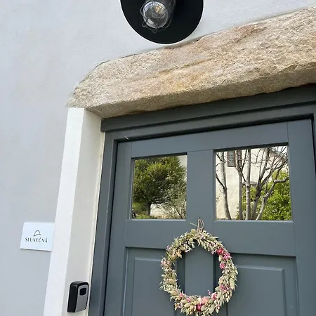 Apart-hotel Pernek 4*