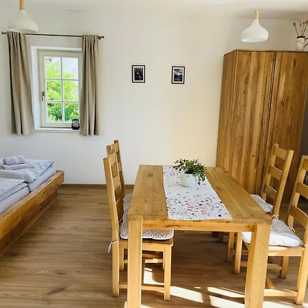 Pernek Apart-hotel 4*