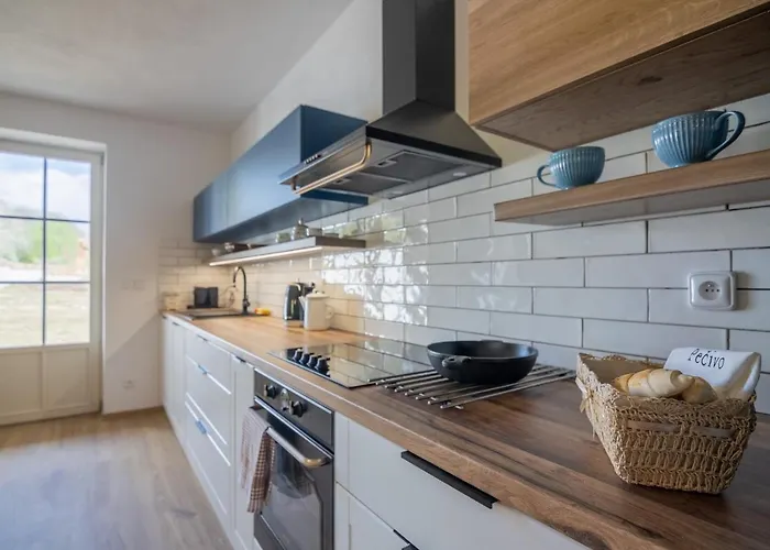Pernek Apart Otel 4*